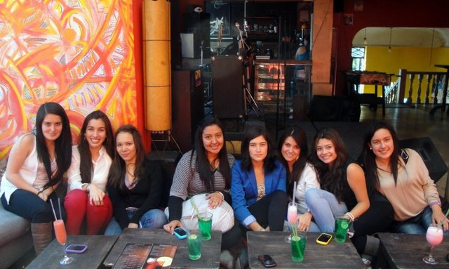 Con amigas de mi anterior universidad