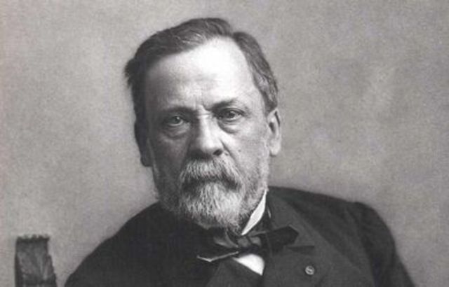 Pasteur, primera Vacuna