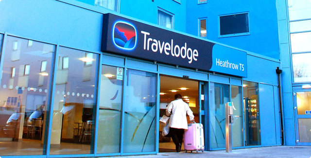 El primer hotel economico con Exito