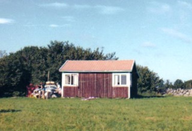 Buys summer cottage on northern Öland