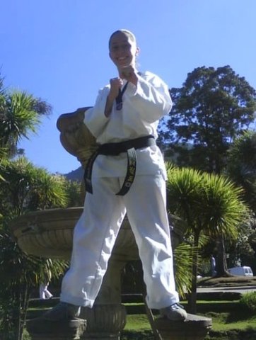 GRADO CINTURON NEGRO 1 DAN