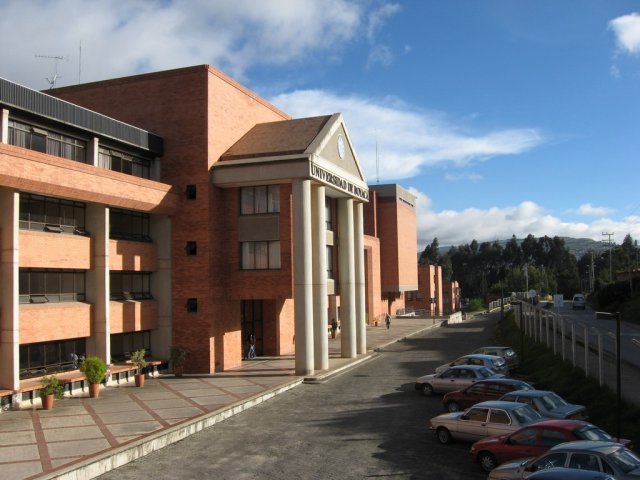 De fundacion a Universidad