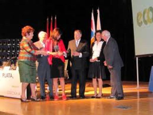 PREMIO NACIONAL AL MEDIO AMBIENTE