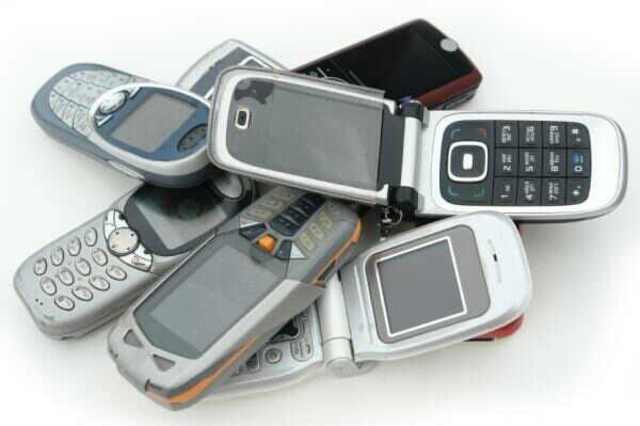 2G Mobile phones developed