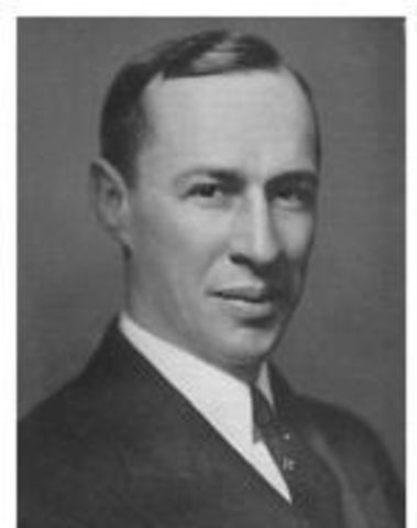 •	Rensis Likert (1903-1981) Estadounidense