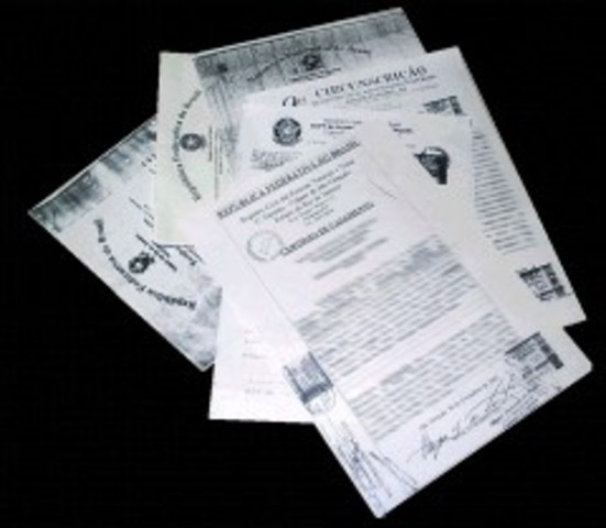 Decreto No. 989 del 6 de abril de 1.983