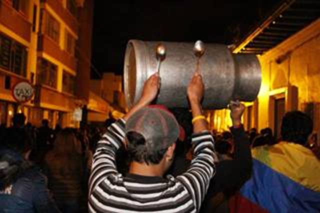 cacerolazo,tunja unida en paz.historico