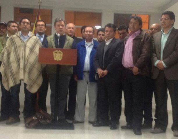 Presidente pide disculpas a la comunidad