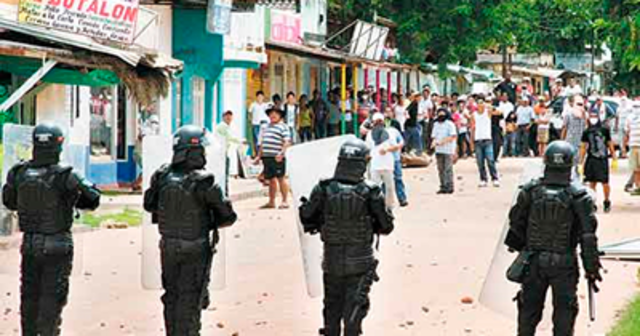 5 dia de paro se suspendesn clases academicas y se ven mas enfrentamientos de campesinos y ESMAD