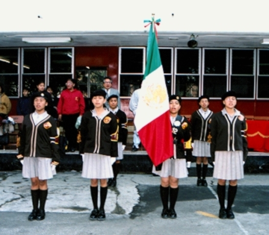 Estudie la secundaria en el Distrito Federal