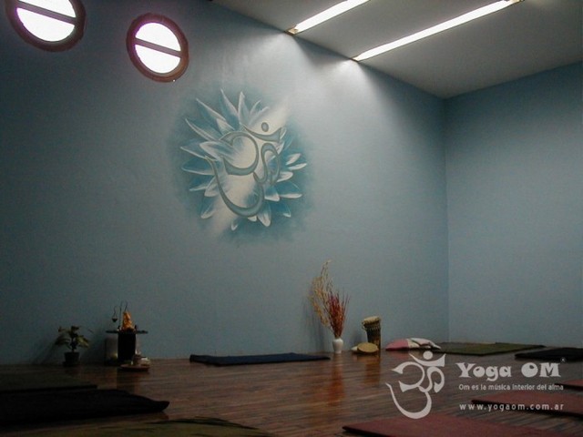 Inauguro mi escuela de Yoga