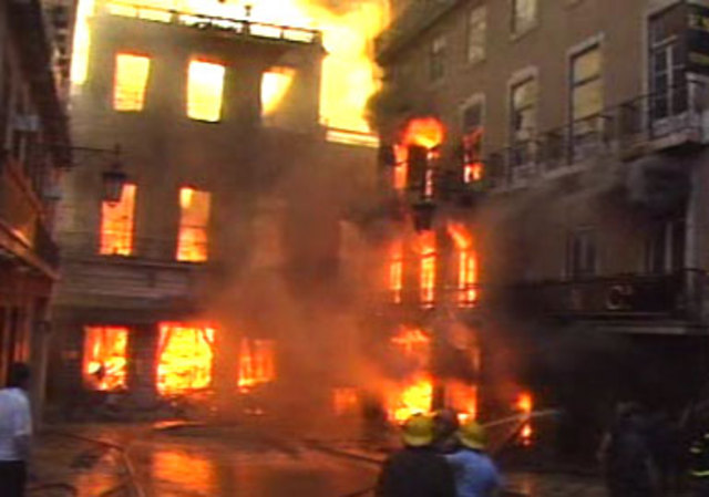 Incendio no Chiado