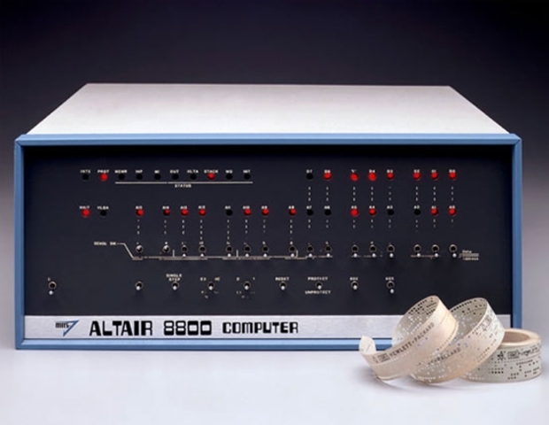 Debuta ALTAIR 8800