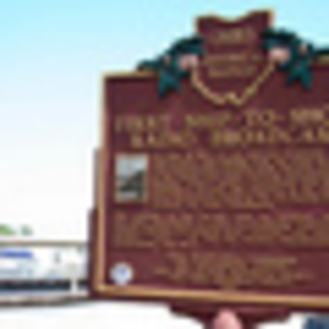 Radio 1st broadcast signal to ships