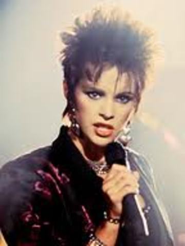 Sheena Easton