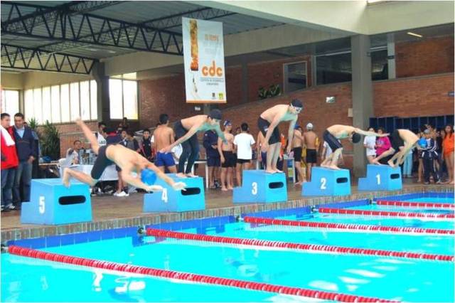 Piscina la victoria.