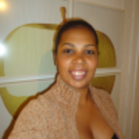 VANIA CRISTINA DE SOUZA MELLO