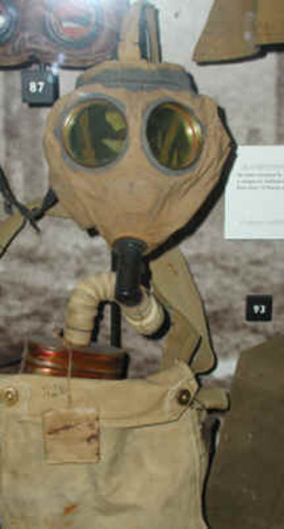 The British builds carbon monoxide respirator