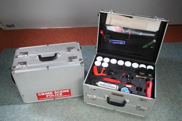 United States – modern forensics and DNA; including recovering DNA from skin cells left behind after a touch and DNA from a highly-degraded source