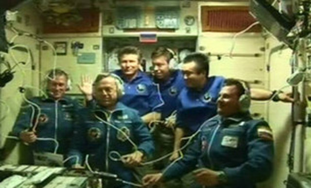 ISS Crew Doubles to Six People