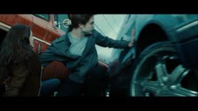 Edward Saves Bella
