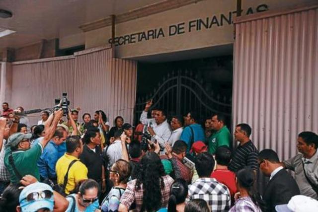 Crece la deuda pública