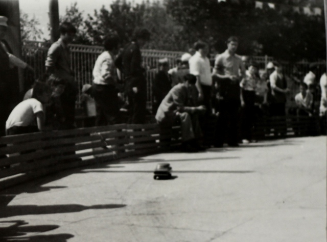 Команда автомобилистов на соревнованиях