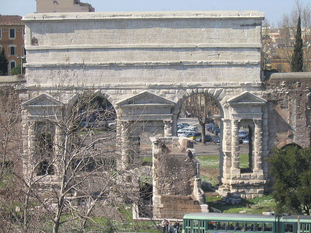 Porta Maggiore (52 dc)