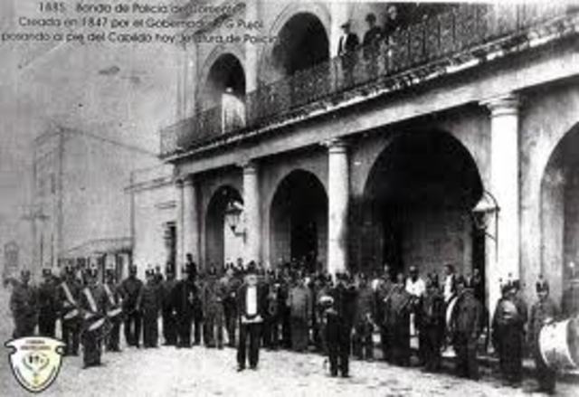 Censo Nacional: 2 millones de habitantes.