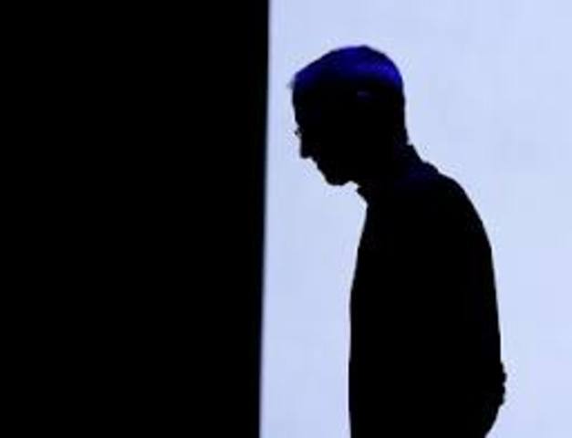 Resigacion de Steve Jobs