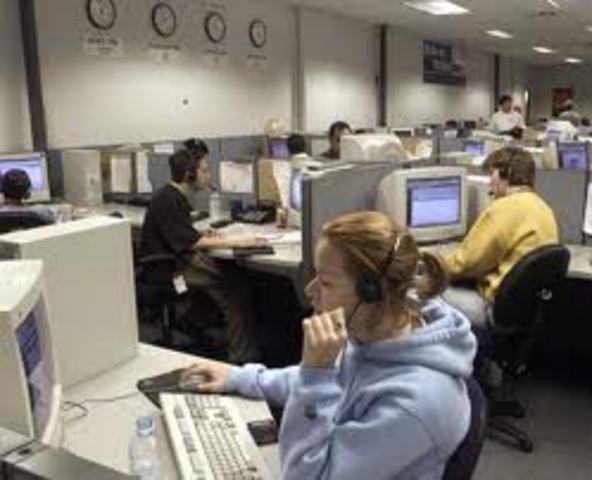 EL USO DE LAS COMPUTADORAS CONSTANTES