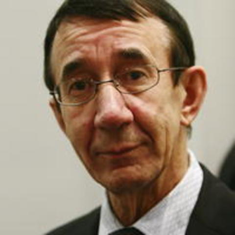 Alustab tööd taastatud kooli esimene gümnaasiumiklass