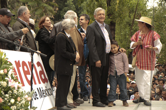 AMLO llama a una movilización pacifica