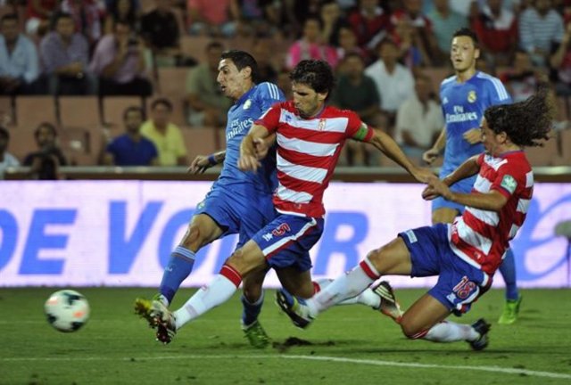 Segundo partido de liga y segundo triunfo para el Madrid, 1-0 sobre el Granada.