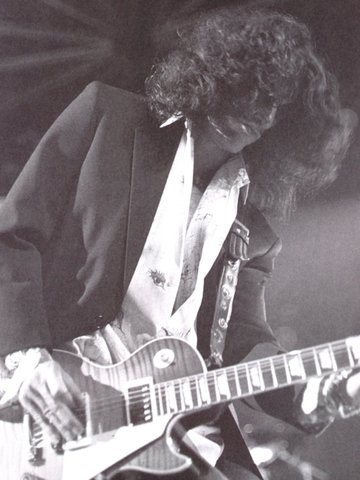 Joe Perry y su Les Paul se separan