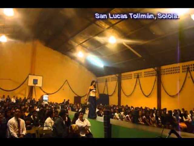 Mi Primera Participaciòn Para Reina