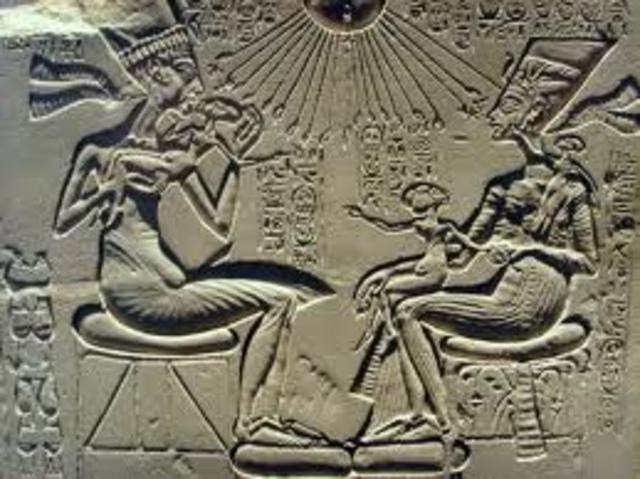 Akhenaten & Nefertiti