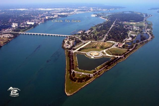 Detroit buys Belle Isle Park