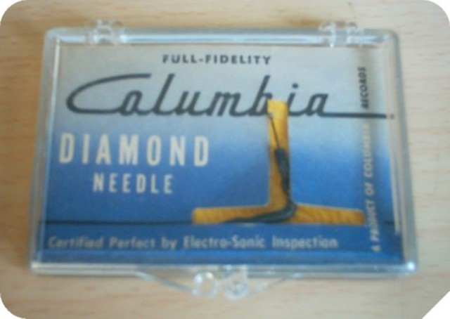 Edison introduced the diamond tipped stylus