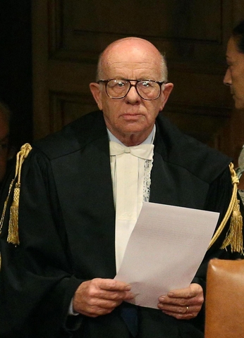 Polemiche per l'intervista di uno dei giudici della Cassazione