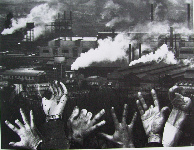 DOISNEAU, les mains de la sidérurgie