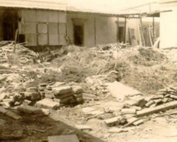 Compra del local de la Clínica Anglo Americana (Bellavista)