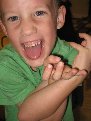 I'm an aunt - AGAIN!