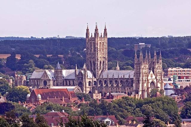 Valerie Bloom got a degree in English at the University of Cantenbury in Kent England with African and Carribean studies.
