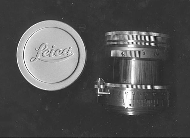 LEICA