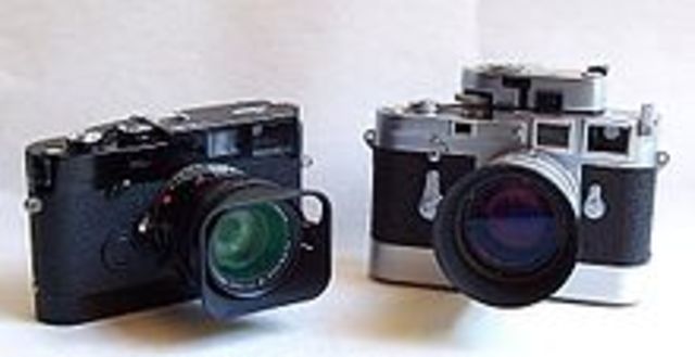 LEICA