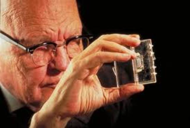 Jack s. Kilby crea el primer circuito integrado (chip)