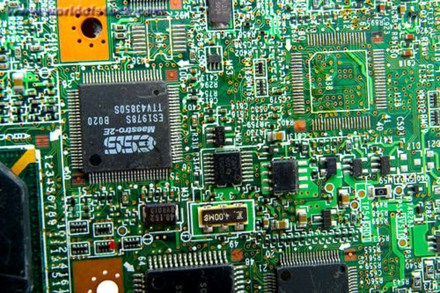 Computadora con base en chips de silicón.