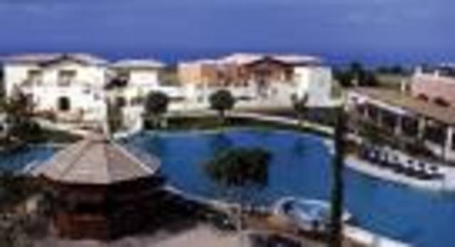 Check into the InterContinental Hotel at 3p.m