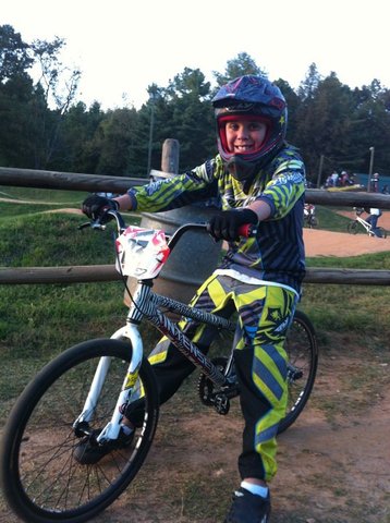 Carter starts racing BMX